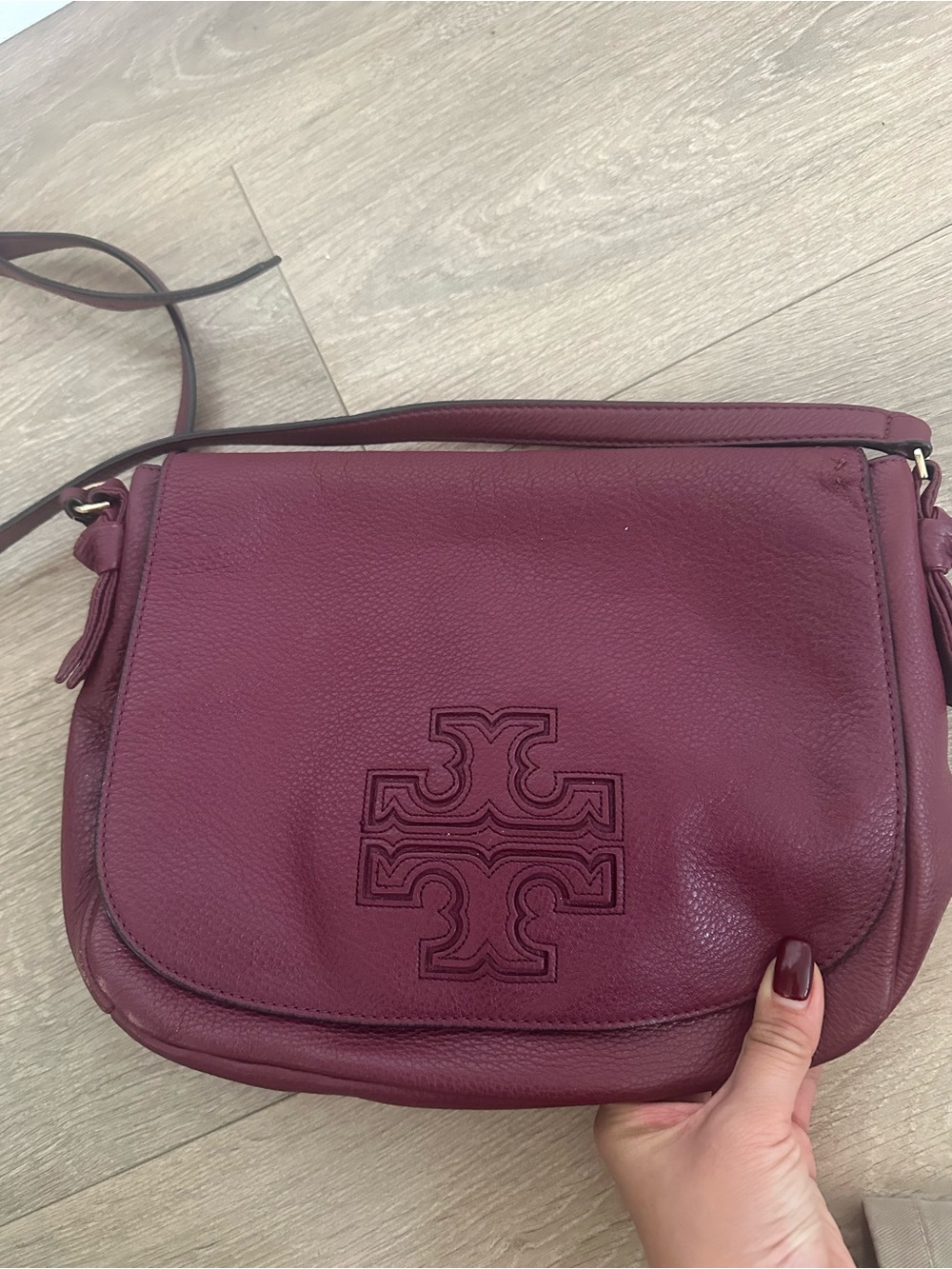 Tory Burch Miller Leather Crossbody Bag in Burgundy